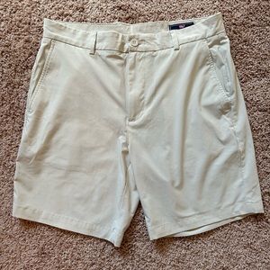 Vineyard Vines Shorts